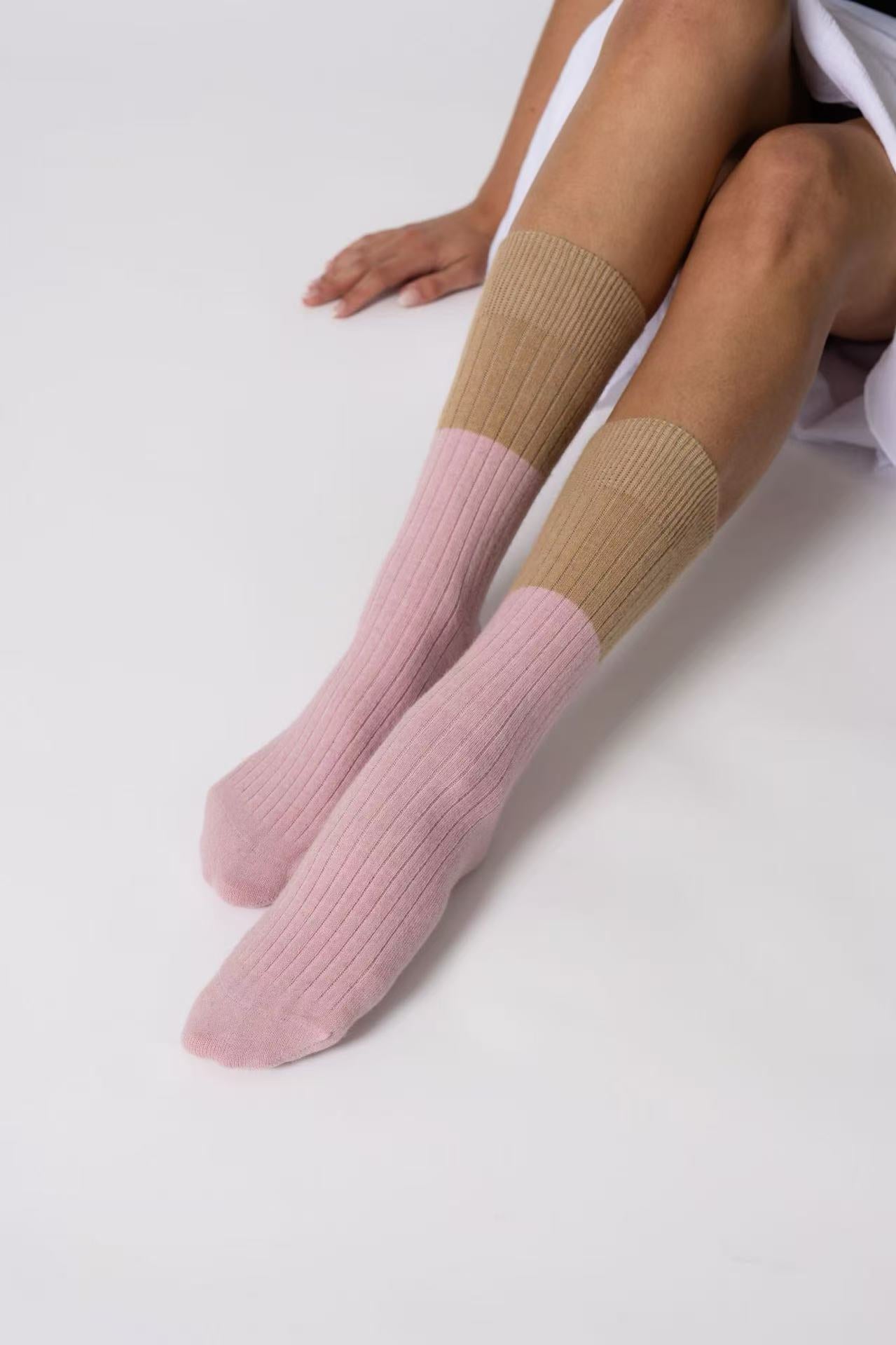 Possum Merino Wool Socks | DUNEDIN | Pink Marshmallow + Beige