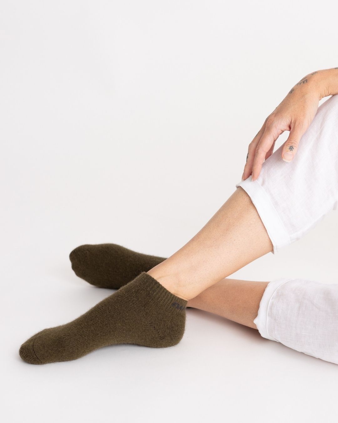 Possum Merino Wool Socks | NAPIER | Military Olive