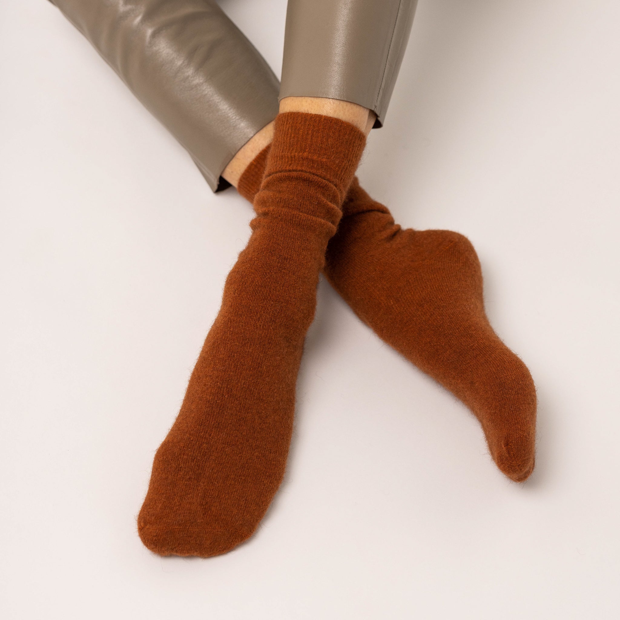 Possum Merino Wool HAMILTON Socks, Leather Brown - Small